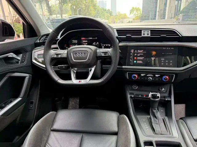 Audi Q3 Sportback — Фото автомобиля 7