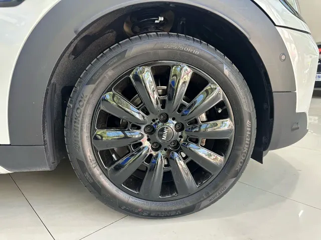 MINI Countryman — Фото автомобиля 16