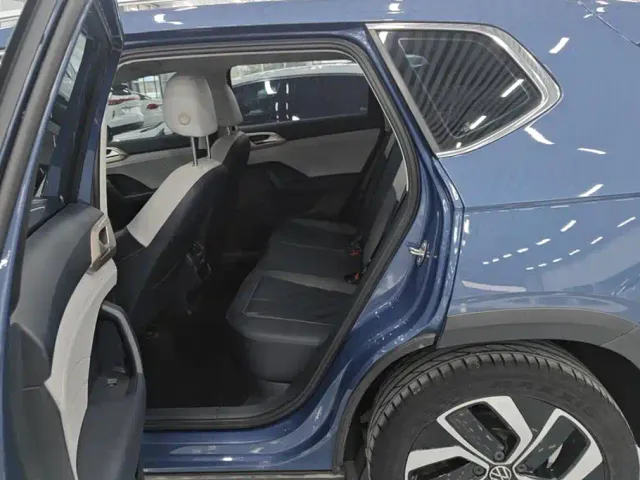 Volkswagen Tharu — Фото автомобиля 11
