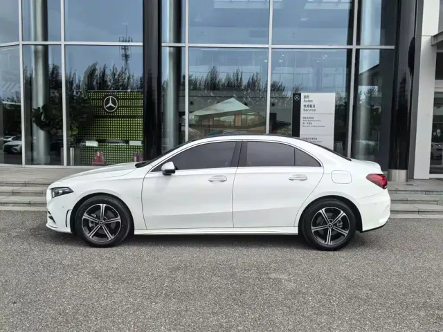 Mercedes-Benz A-Class — Фото автомобиля 2