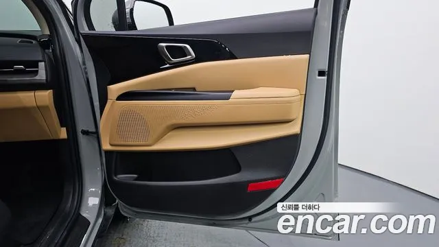 Kia Canival Carnival 4 поколение Бензин 9 мест Prestige — Фото автомобиля 23