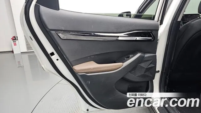 Kia Seltos Seltos Бензин 1.6 турбо 2WD — Фото автомобиля 25