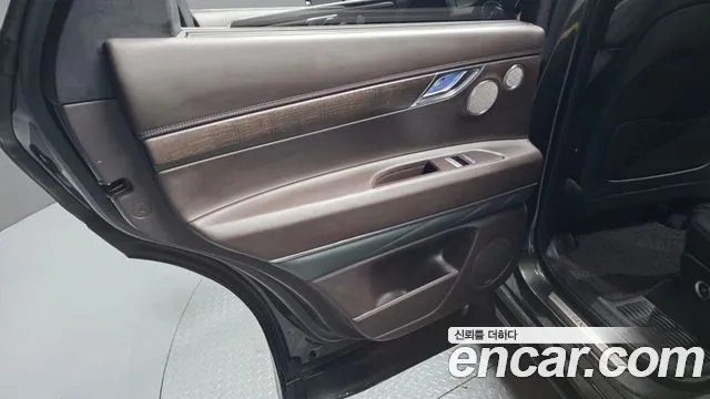 Genesis GV80 2.5T Бензин AWD — Фото автомобиля 25