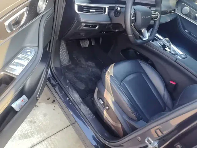Chery Tiggo 8 PLUS — Фото автомобиля 15
