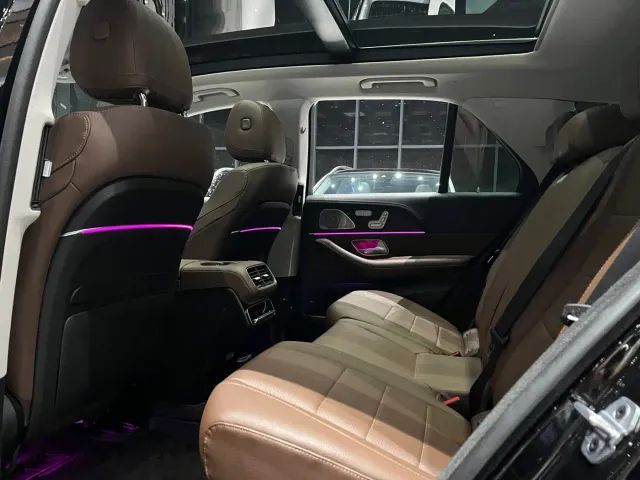 Mercedes-Benz GLE-Class — Фото автомобиля 11