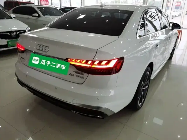 Audi A4L — Фото автомобиля 6