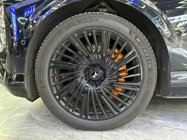 Xpeng G9 — Фото автомобиля 17