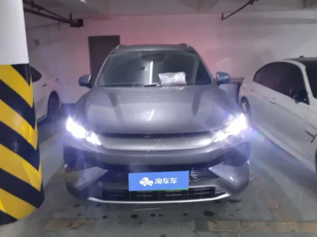 BYD Song Pro — Фото автомобиля 2