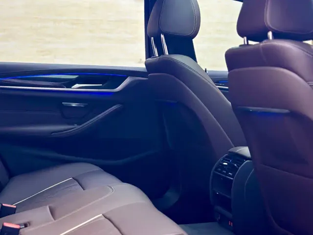 BMW 5 Series — Фото автомобиля 7