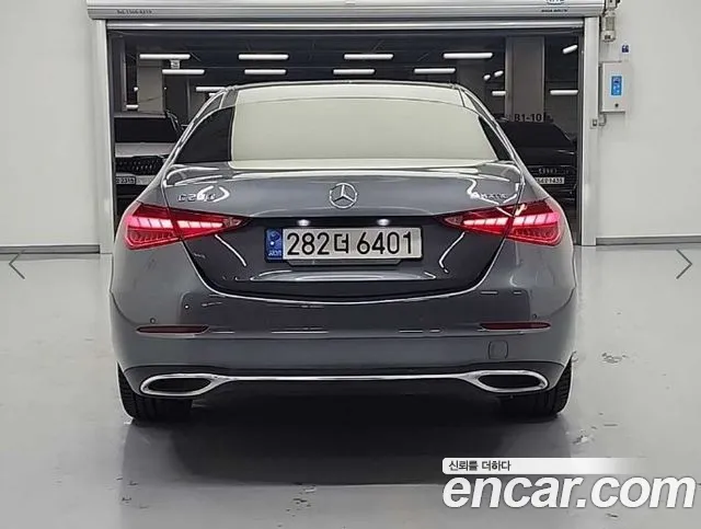 Mercedes-Benz C-Class — Фото автомобиля 3