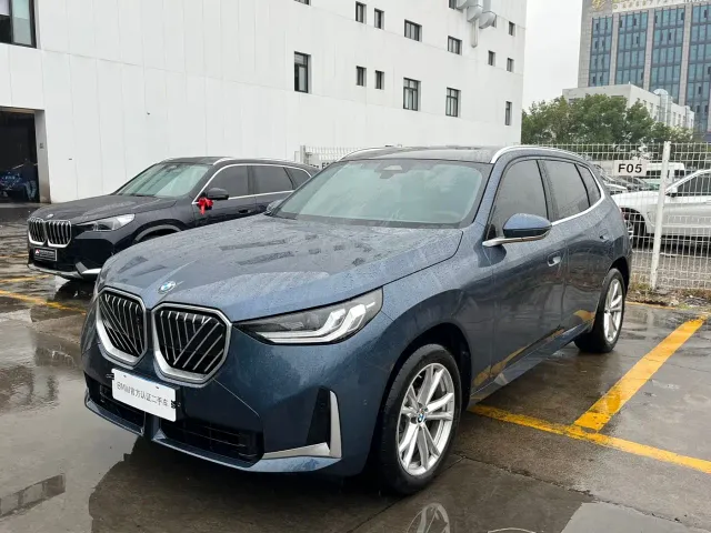 Фотография автомобиля — BMW X3