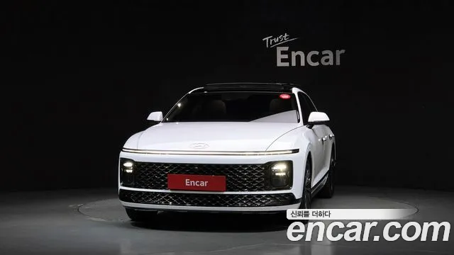 Hyundai Grandeur GN7 — Фото автомобиля 3