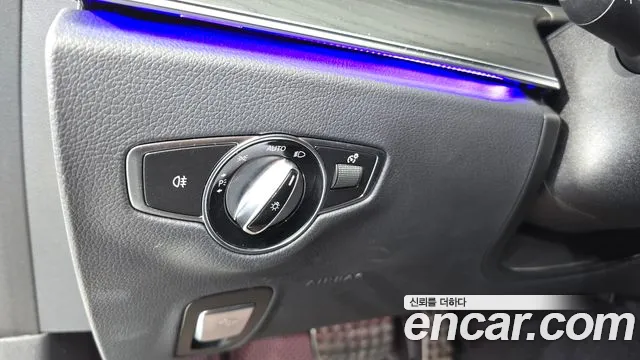 Mercedes-Benz E-Class W213 — Фото автомобиля 20
