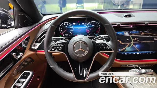 Mercedes-Benz E-Class W214 — Фото автомобиля 19