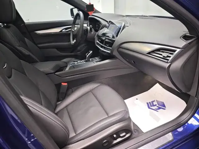 Cadillac CT5 — Фото автомобиля 5