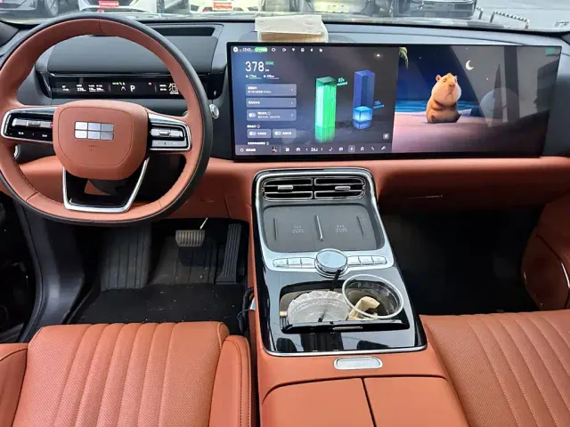Geely Galaxy M9 — Фото автомобиля 6