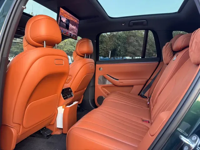Aito M7 — Фото автомобиля 5