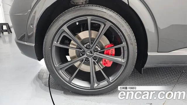 Genesis GV60 — Фото автомобиля 4