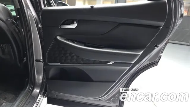 Hyundai Santafe Новый Santa Fe Дизель 2.2 2WD — Фото автомобиля 20