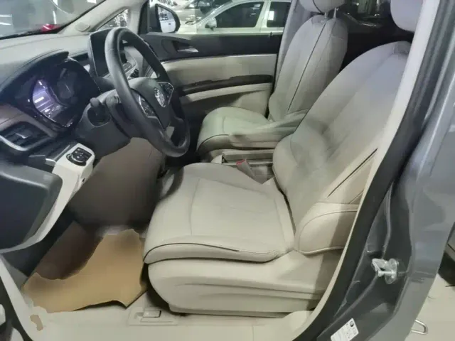 Buick Buick GL8 2022 Land Business Class 652T Luxury — Фото автомобиля 11