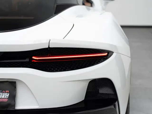 McLaren GT — Фото автомобиля 10