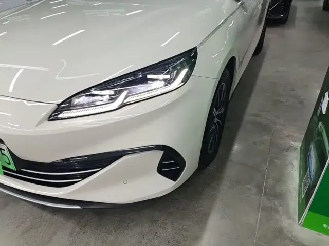 BYD Seal 06 — Фото автомобиля 23
