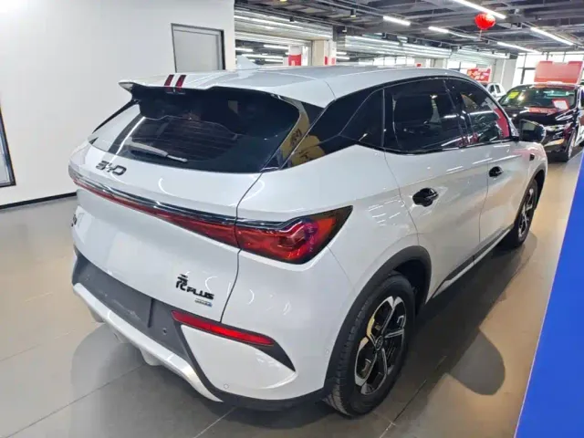 BYD Yuan PLUS — Фото автомобиля 6