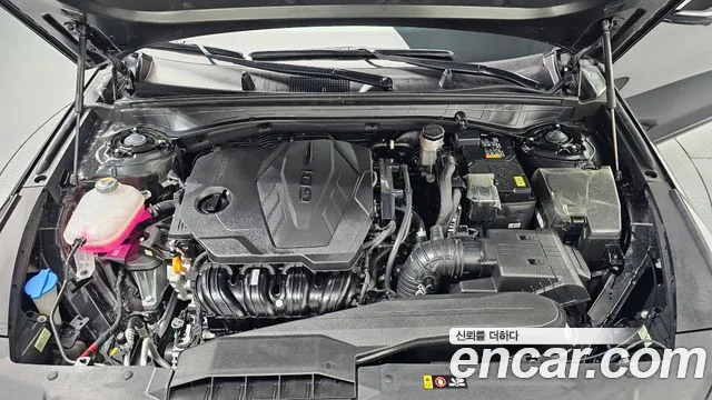 Kia K8 The New K8 2.5 Бензин 2WD — Фото автомобиля 6