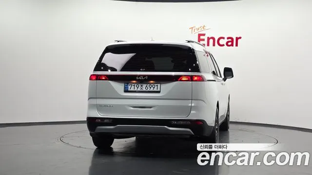 Kia Canival Carnival 4 поколение Бензин 11 мест Prestige — Фото автомобиля 4