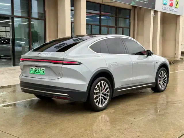 Nio EC6 — Фото автомобиля 15