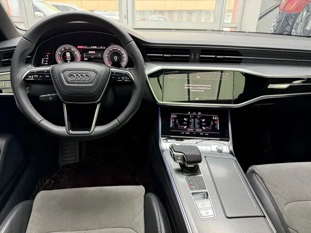Audi A6L — Фото автомобиля 8