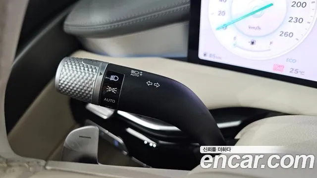 Genesis G80 RG3 — Фото автомобиля 30
