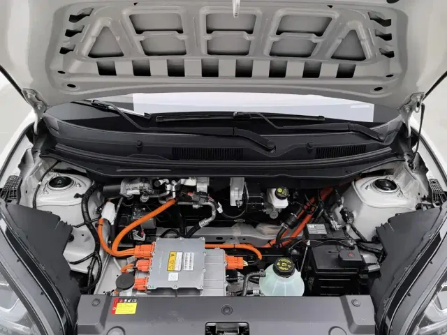 Wuling Bingo — Фото автомобиля 6