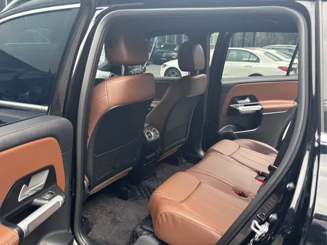 Mercedes-Benz GLB-Class — Фото автомобиля 8