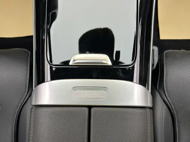 Mercedes-Benz C-Class — Фото автомобиля 14
