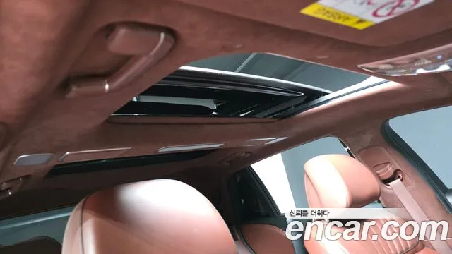 Genesis G90 Бензин 3.5 турбо AWD — Фото автомобиля 13