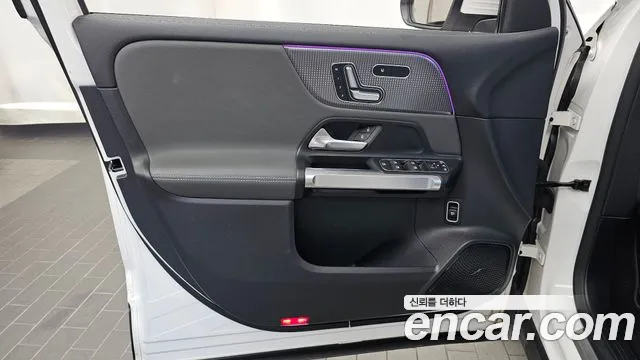Mercedes-Benz EQB X243 — Фото автомобиля 13