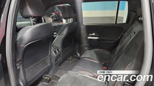 Mercedes-Benz GLB-Class — Фото автомобиля 10