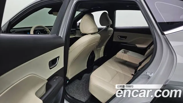 Hyundai Kona SX2 — Фото автомобиля 18