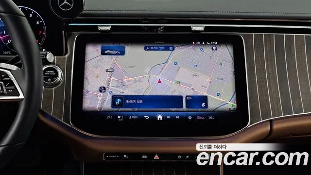 Mercedes-Benz E-Class E-класс W214 E300 4MATIC Exclusive — Фото автомобиля 12
