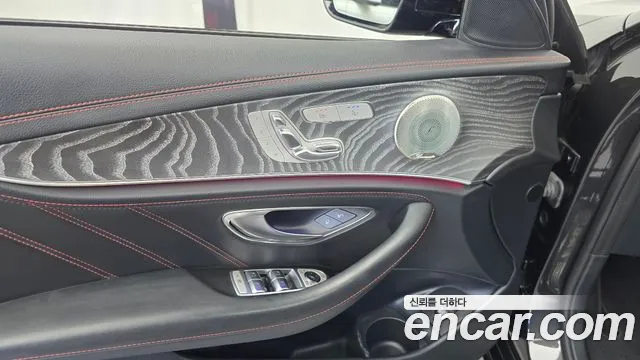 Mercedes-Benz E-Class W213 — Фото автомобиля 30