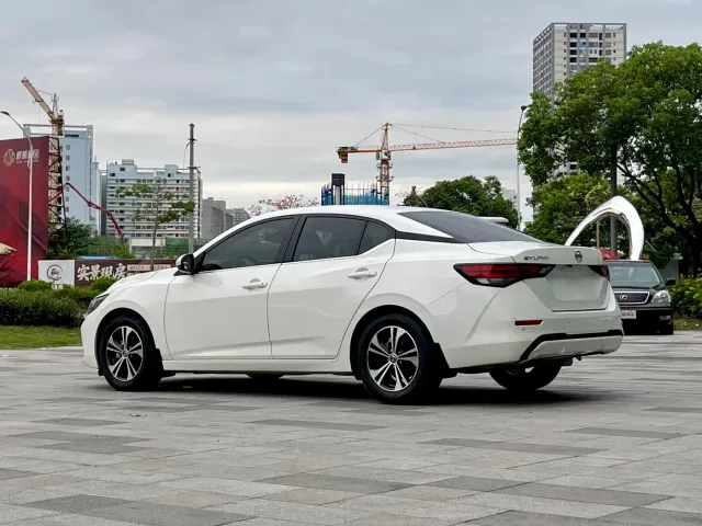 Nissan Sylphy — Фото автомобиля 5