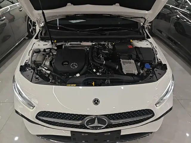 Mercedes-Benz A-Class — Фото автомобиля 15