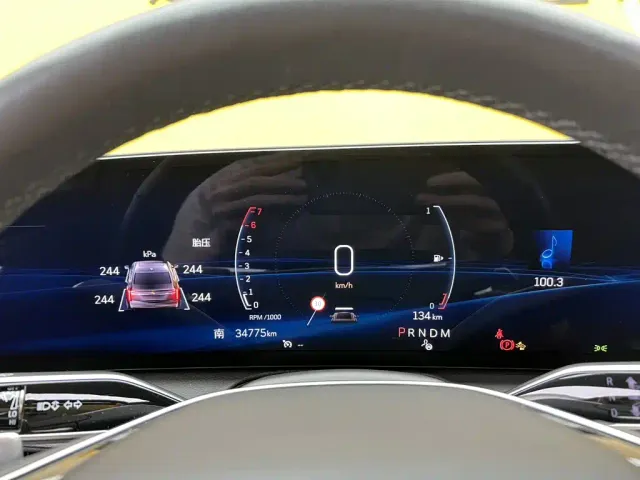 Cadillac CT6 — Фото автомобиля 29