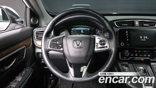 Honda CR-V Generation 5 — Фото автомобиля 13