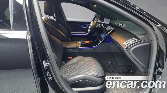Mercedes-Benz S-Class — Фото автомобиля 11
