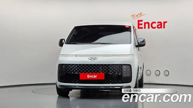 Hyundai Staria — Фото автомобиля 3