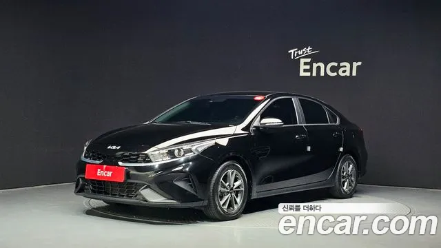 Фотография автомобиля — Kia K3 Generation 2