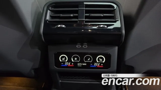 BMW 5 Series G60 — Фото автомобиля 17