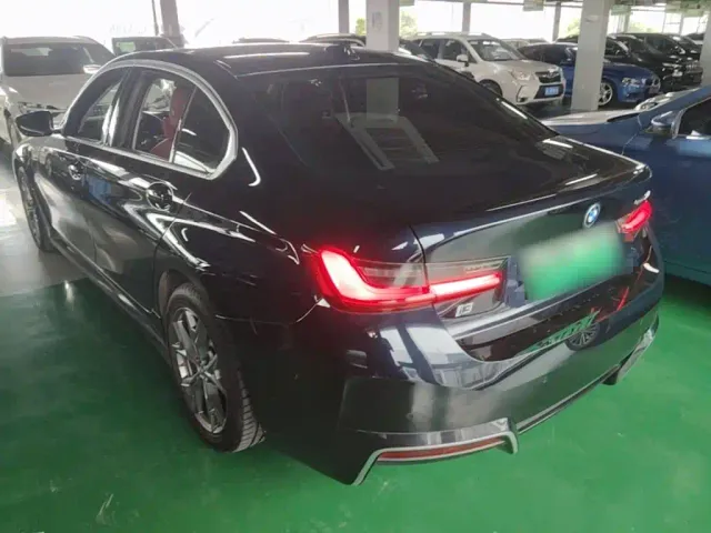 BMW i3 — Фото автомобиля 4